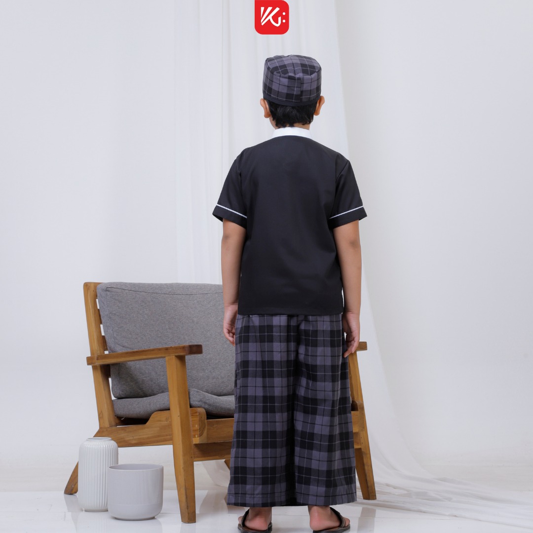 Set Sarung Koko Peci Anak / Pakaian Muslim Anak KokoGibran / SarKoci Anak / Set Koko Anak (AMAR)