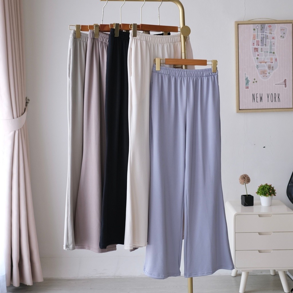 Mozzy flare pants