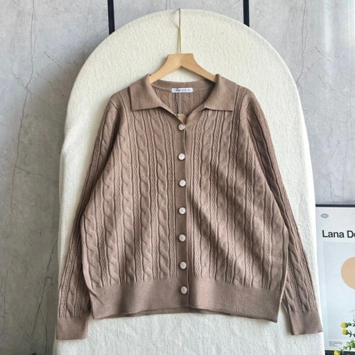 Image of Kenna outer (premium collection)