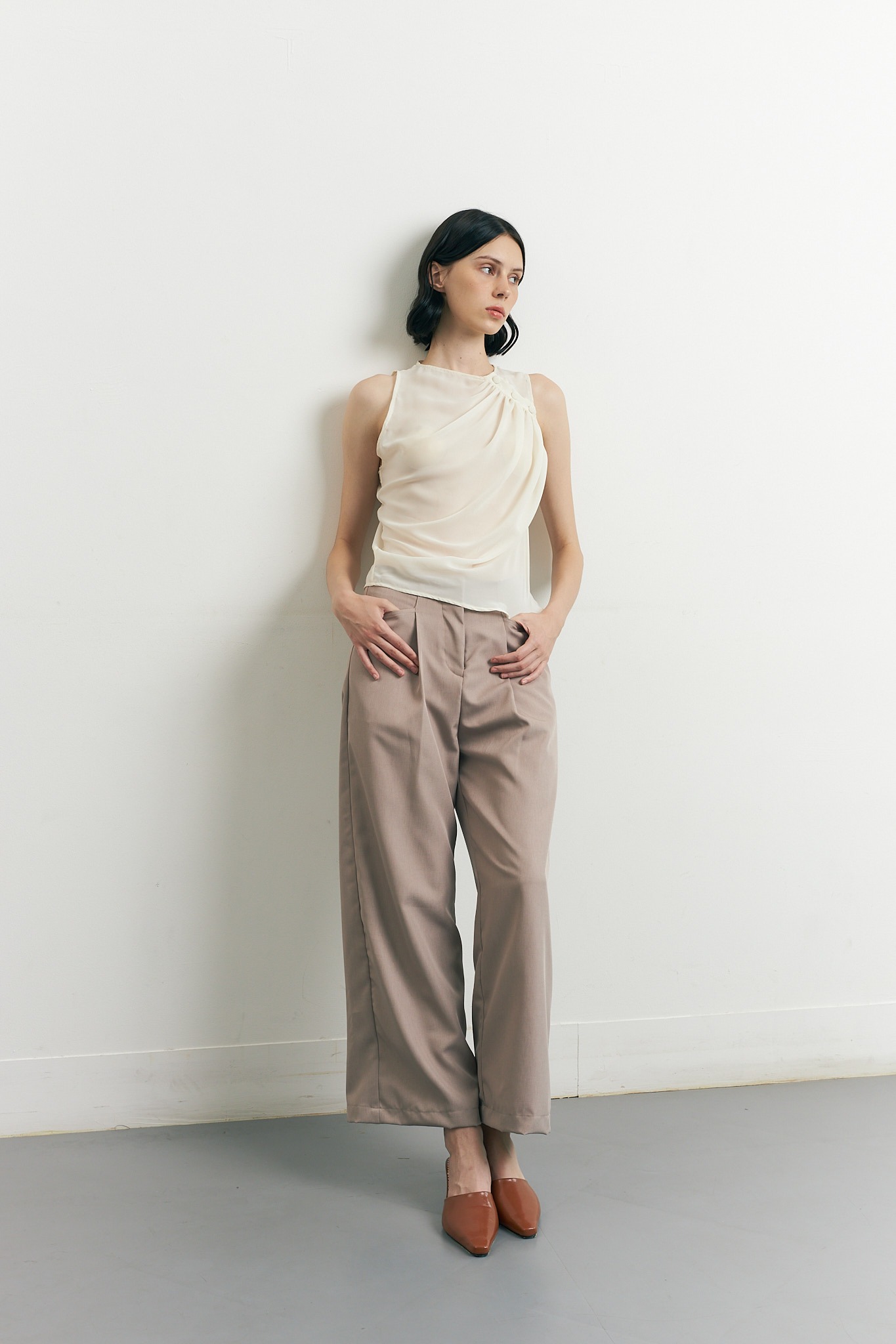 Eira Tapered Pants