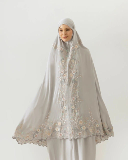 Image of Solana - Premium Prayer Robe in Silver