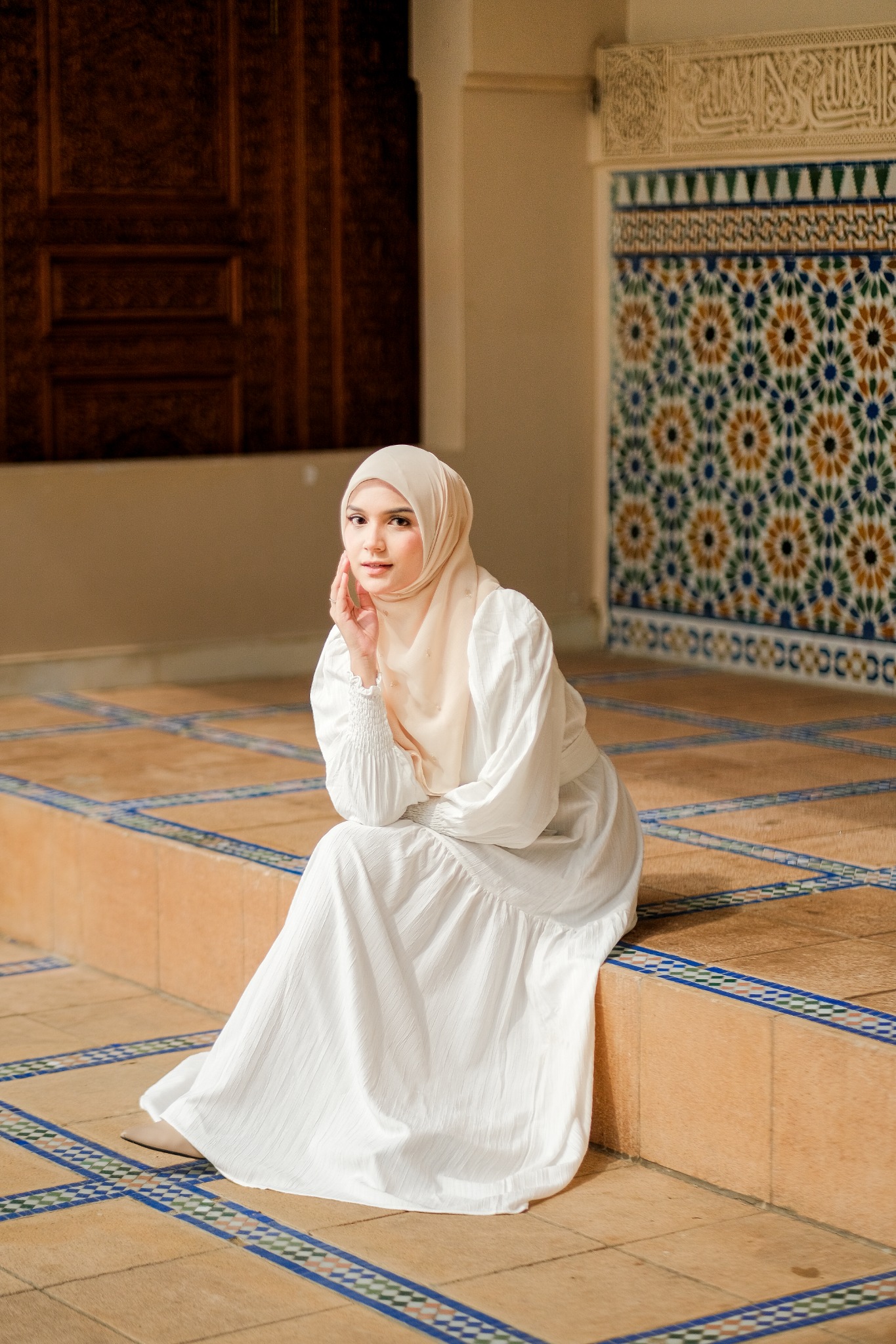 Hijab Paris Beads Kaira Orange Series
