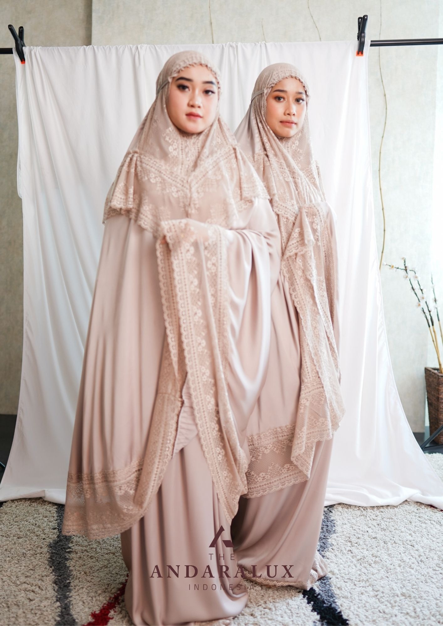 Sutera Prayer Robe