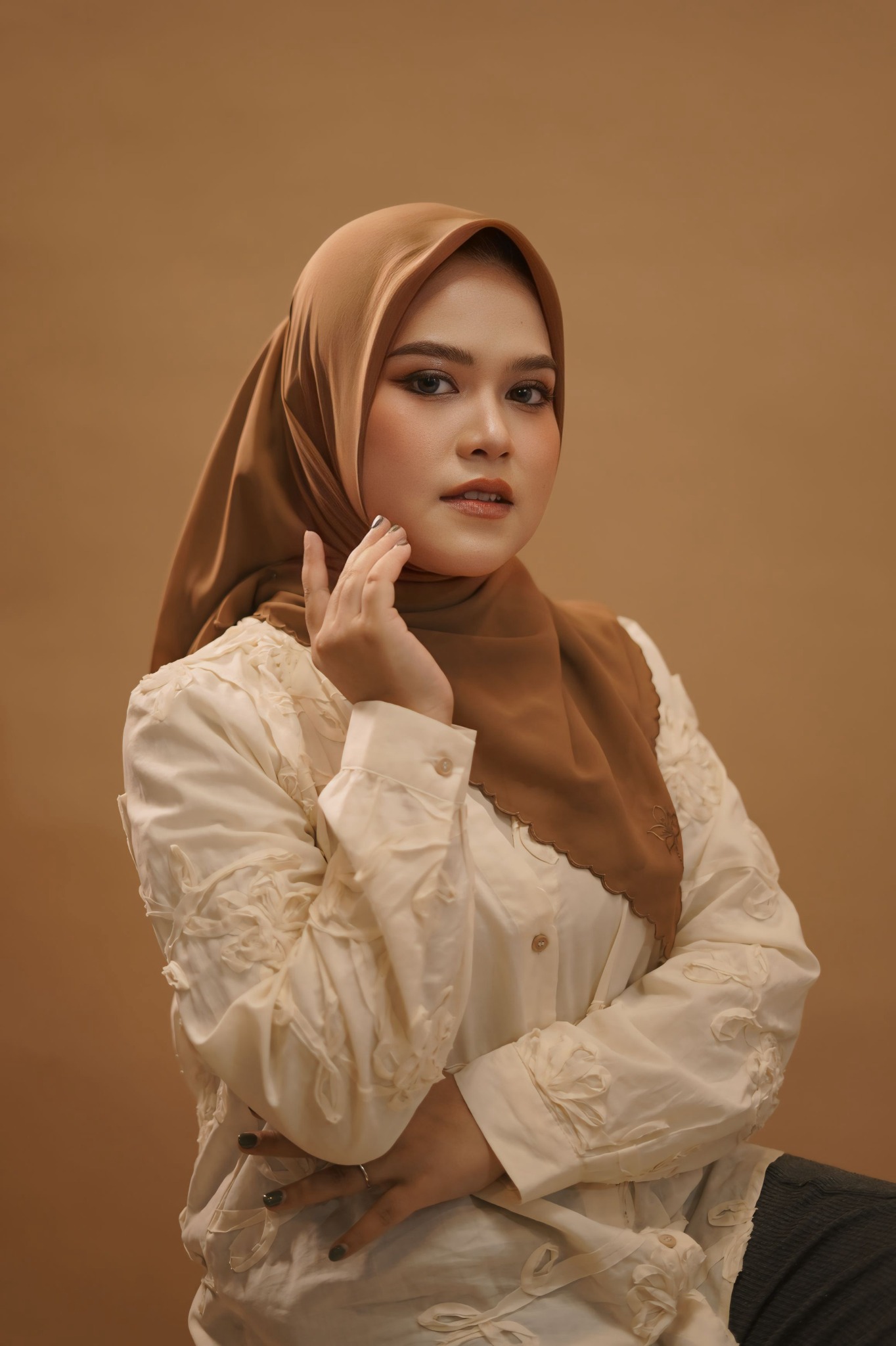 Arabian Embroidery Tyana Brown Series