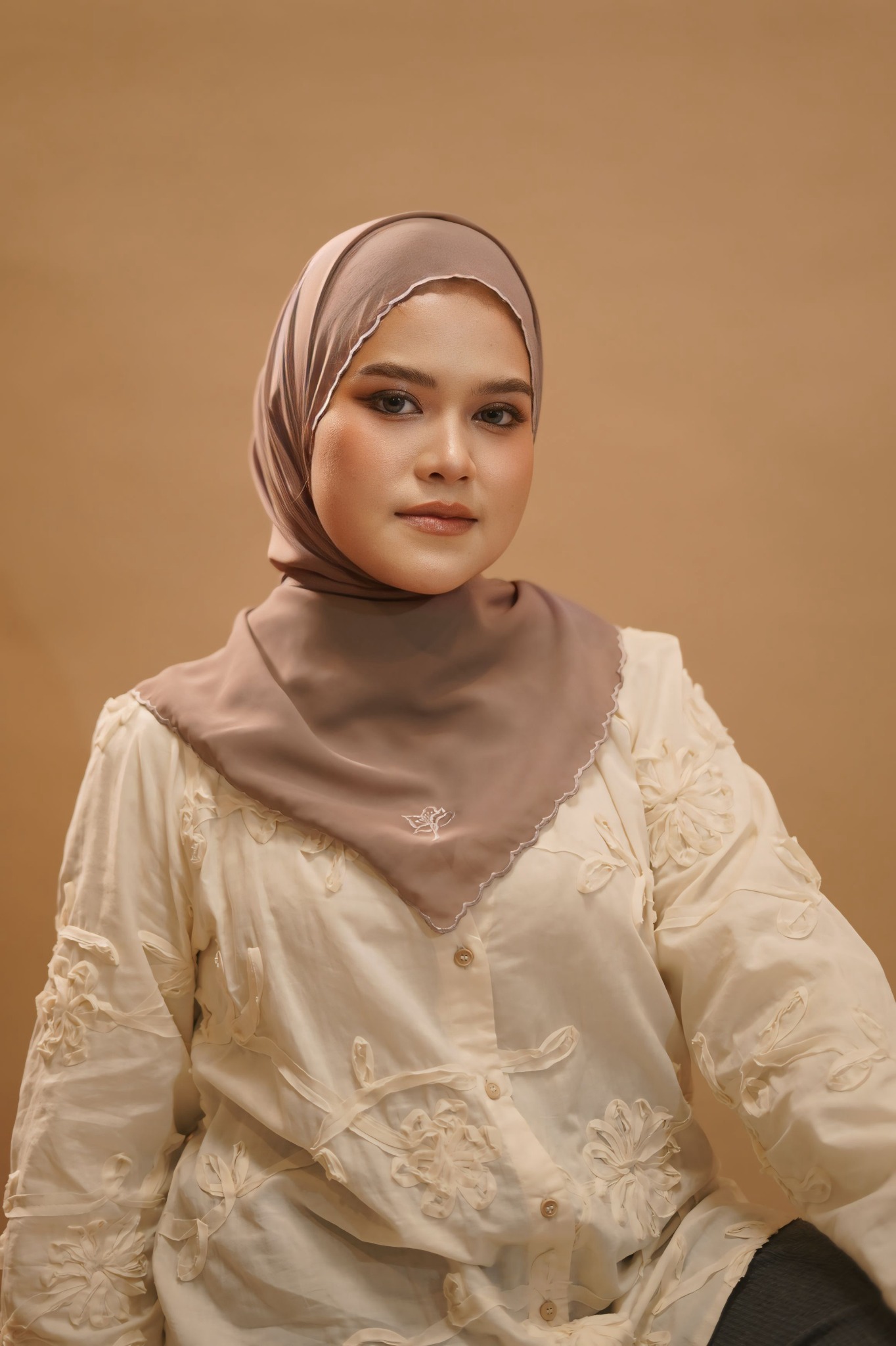 Arabian Embroidery Tyana Brown Series