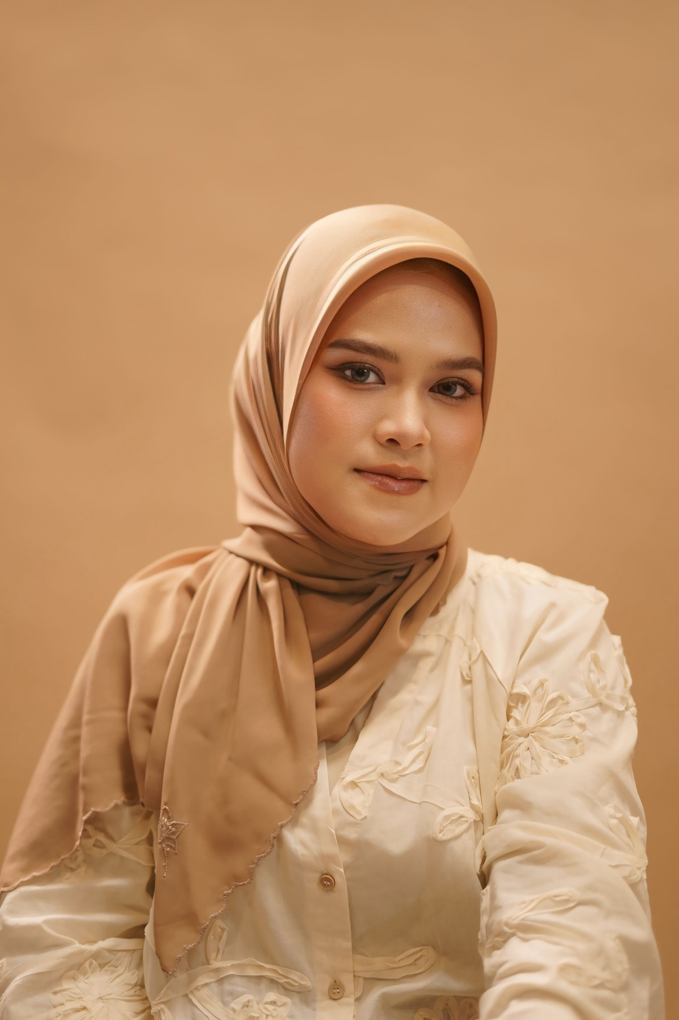 Arabian Embroidery Tyana Brown Series