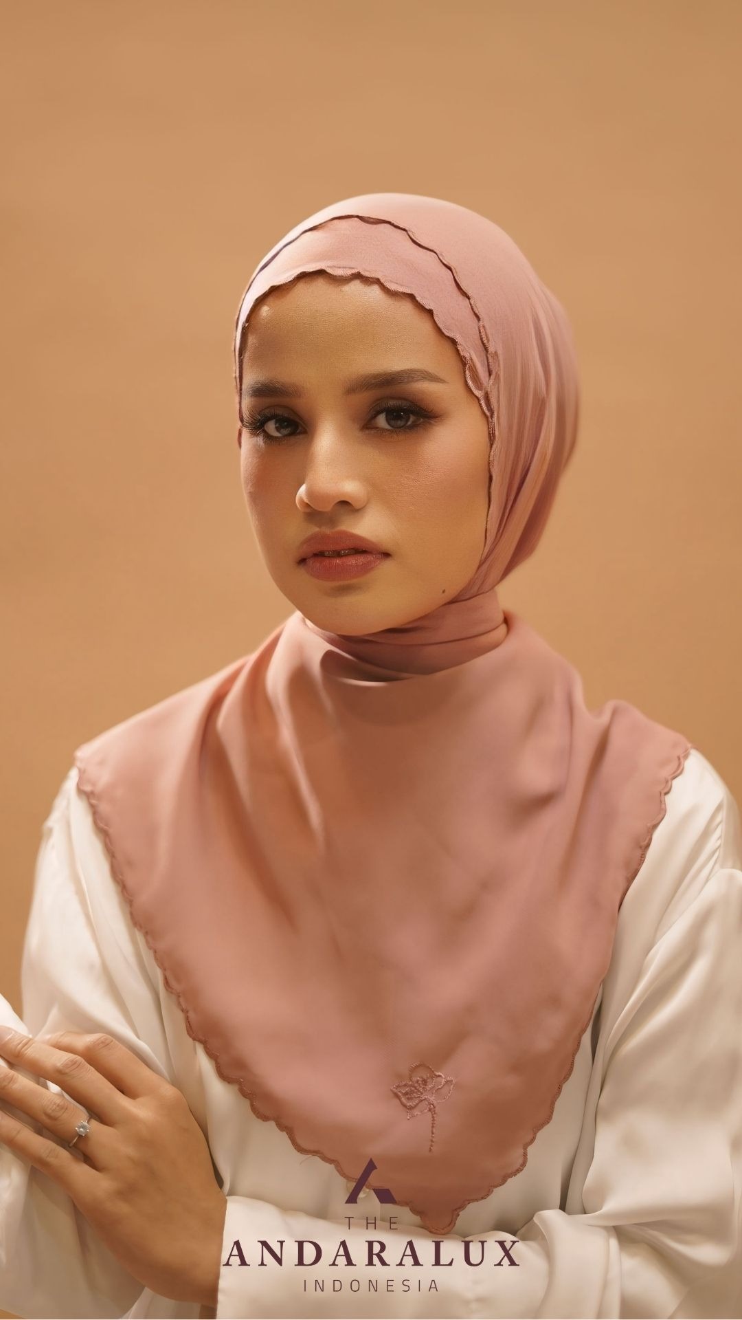 Arabian Embroidery Tyana Pink Series