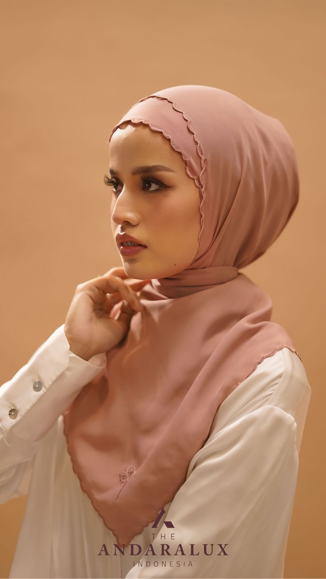 Arabian Embroidery Tyana Pink Series