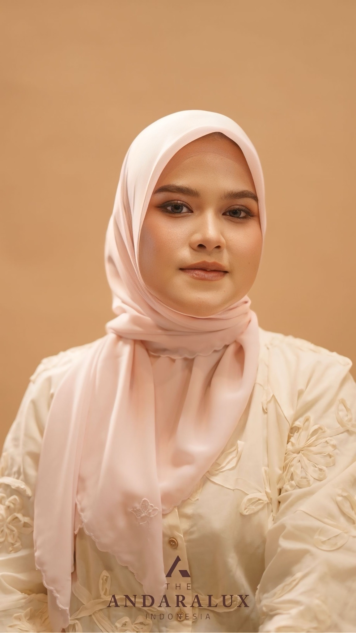 Arabian Embroidery Tyana Pink Series
