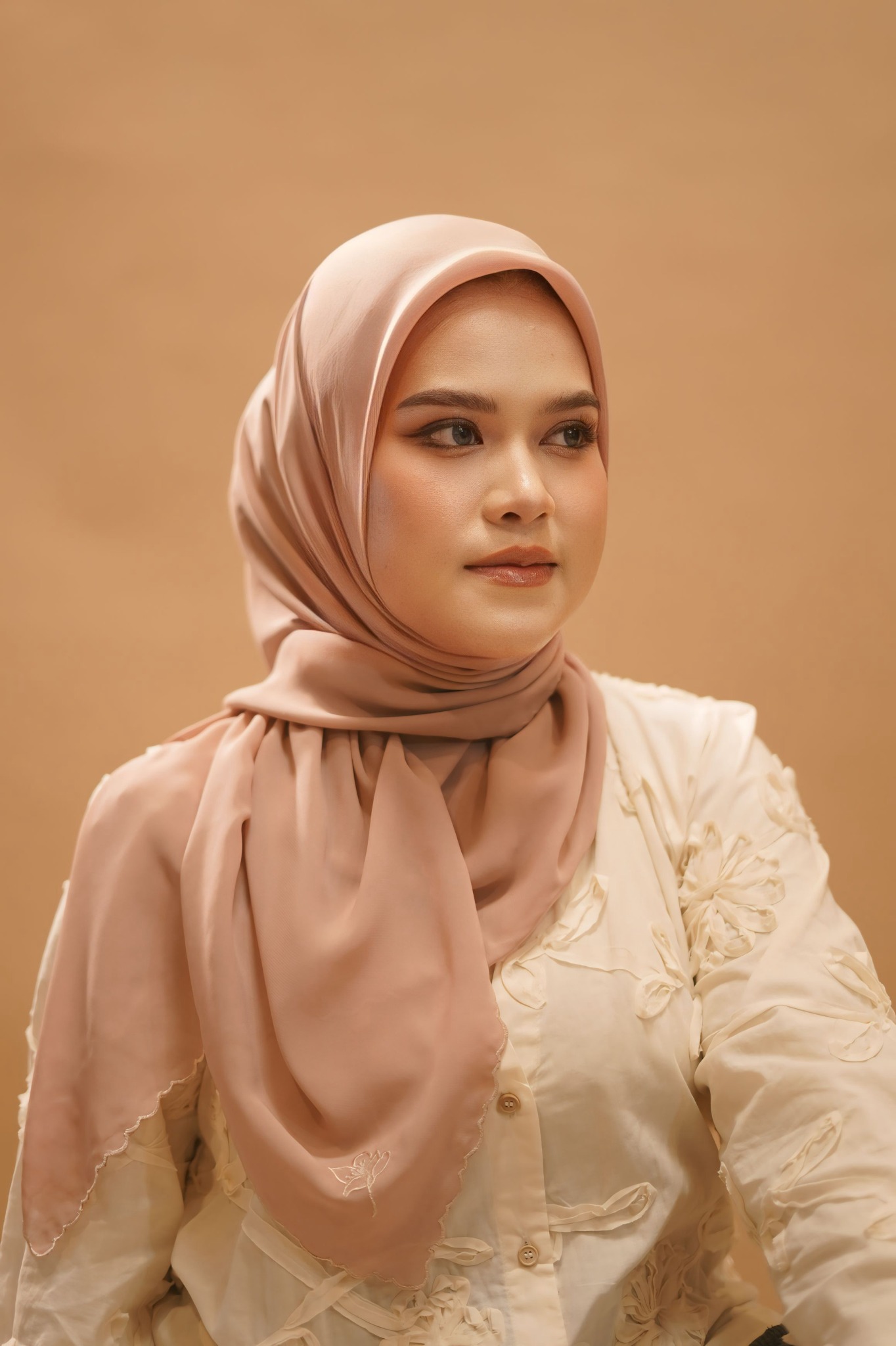Arabian Embroidery Tyana Pink Series