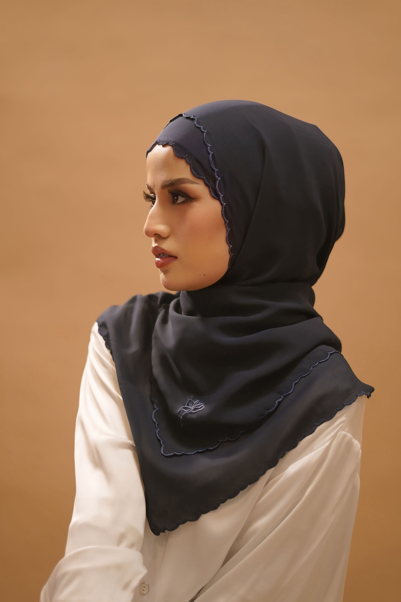 Arabian Embroidery Tyana Blue Series