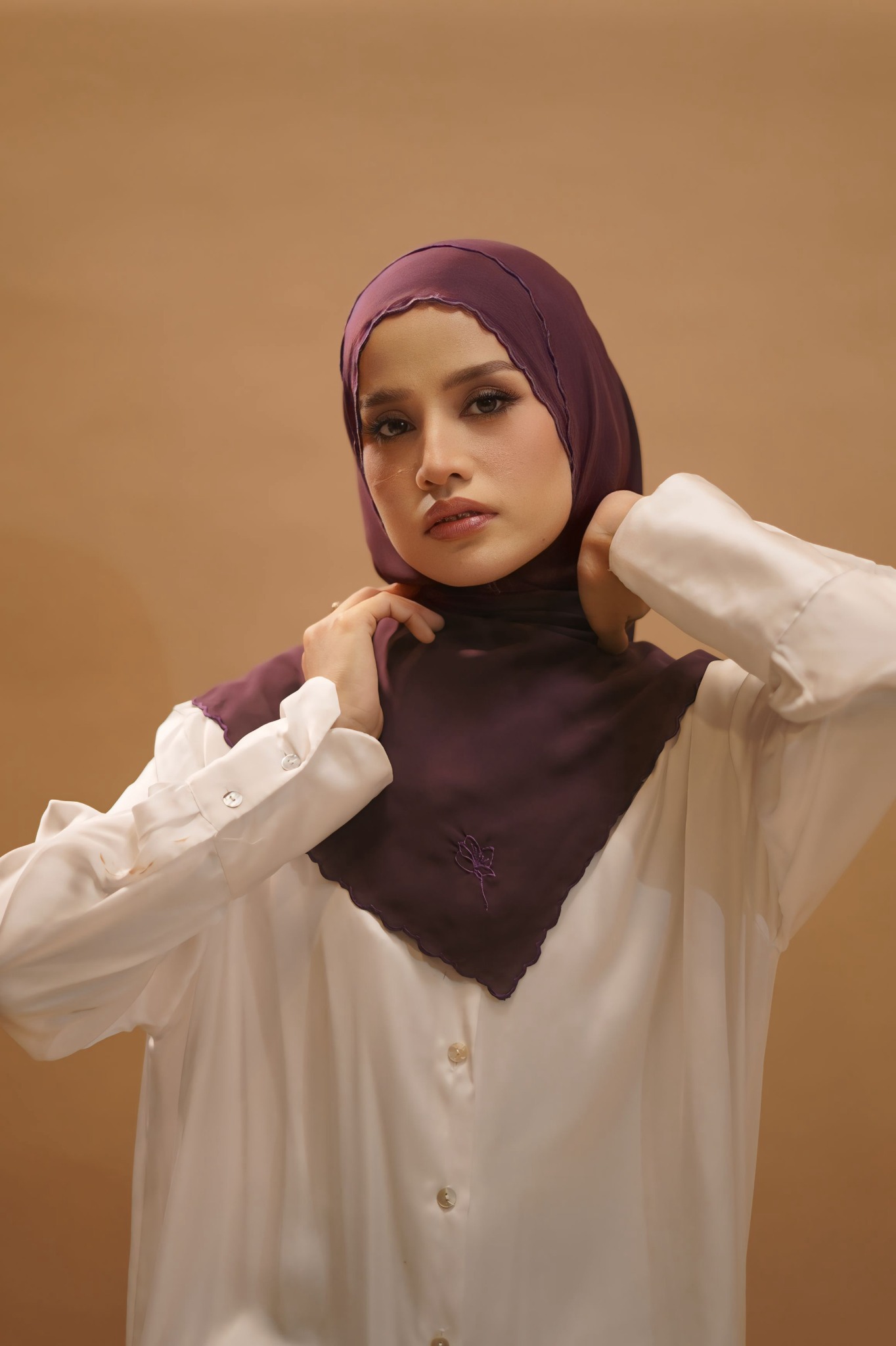 Arabian Embroidery Tyana Purple Series
