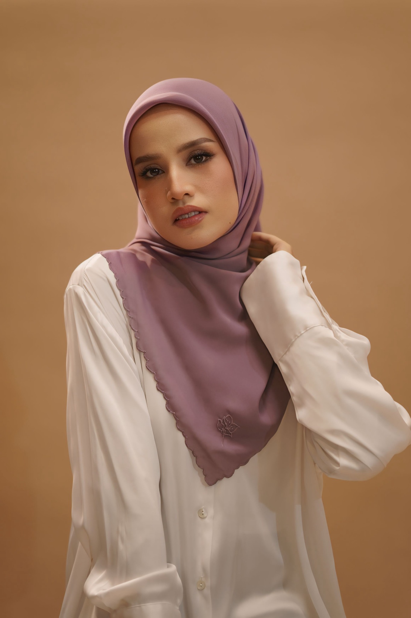 Arabian Embroidery Tyana Purple Series