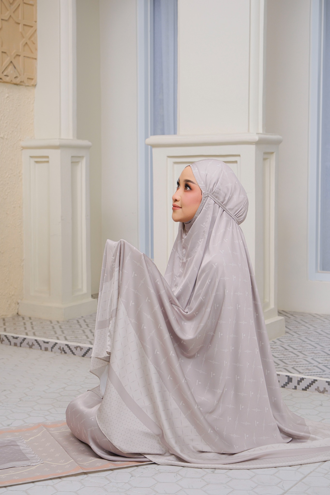Prayer Set Eclat Monogram Series