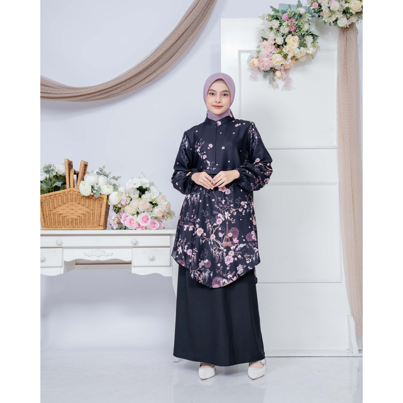 PARIS VAN JAVA TUNIC