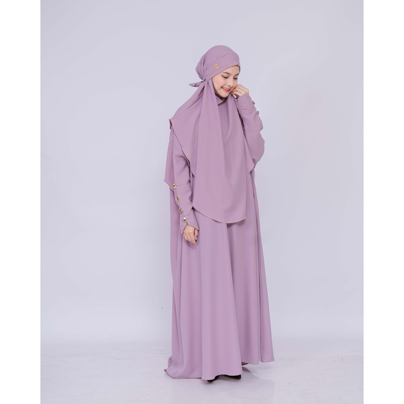 KICIKS MUSLIMAH - ADEEBA ABAYA
