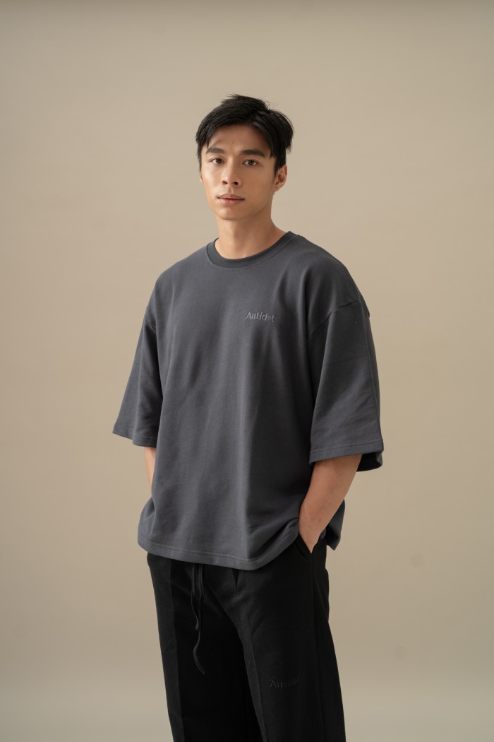 Signature Tee Antidot Studios
