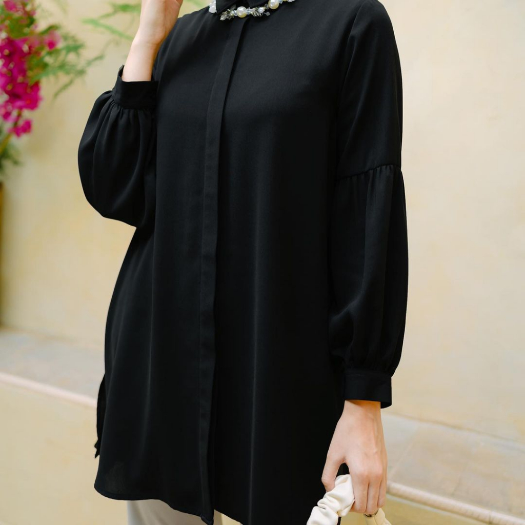 Lights.clo - Helwa Tunic