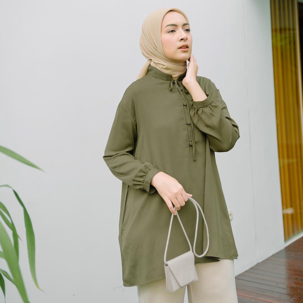 Lights.clo - Cathleen Top