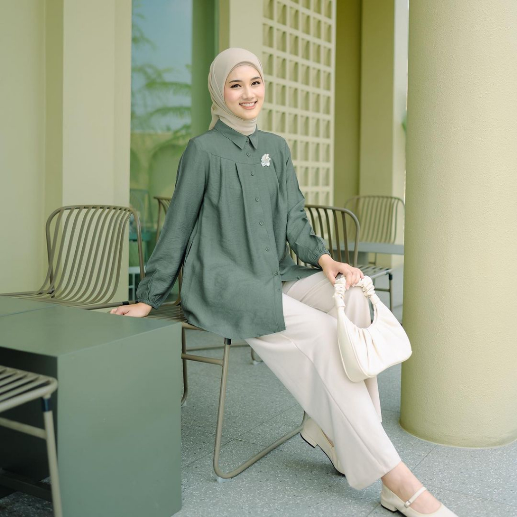 Lights.clo - Zoya Blouse