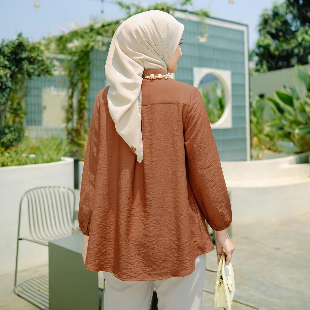 Lights.clo - Zoya Blouse