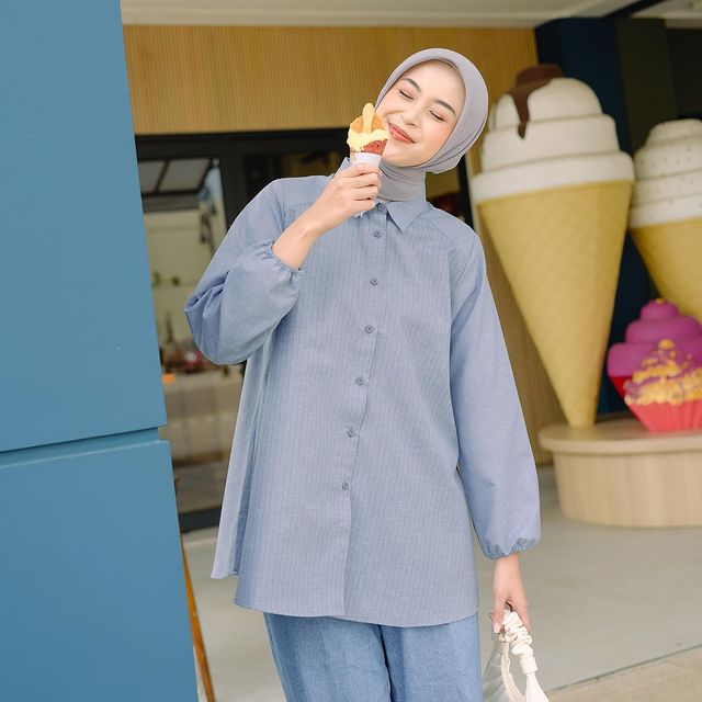 Lights.clo - Stripe Blouse