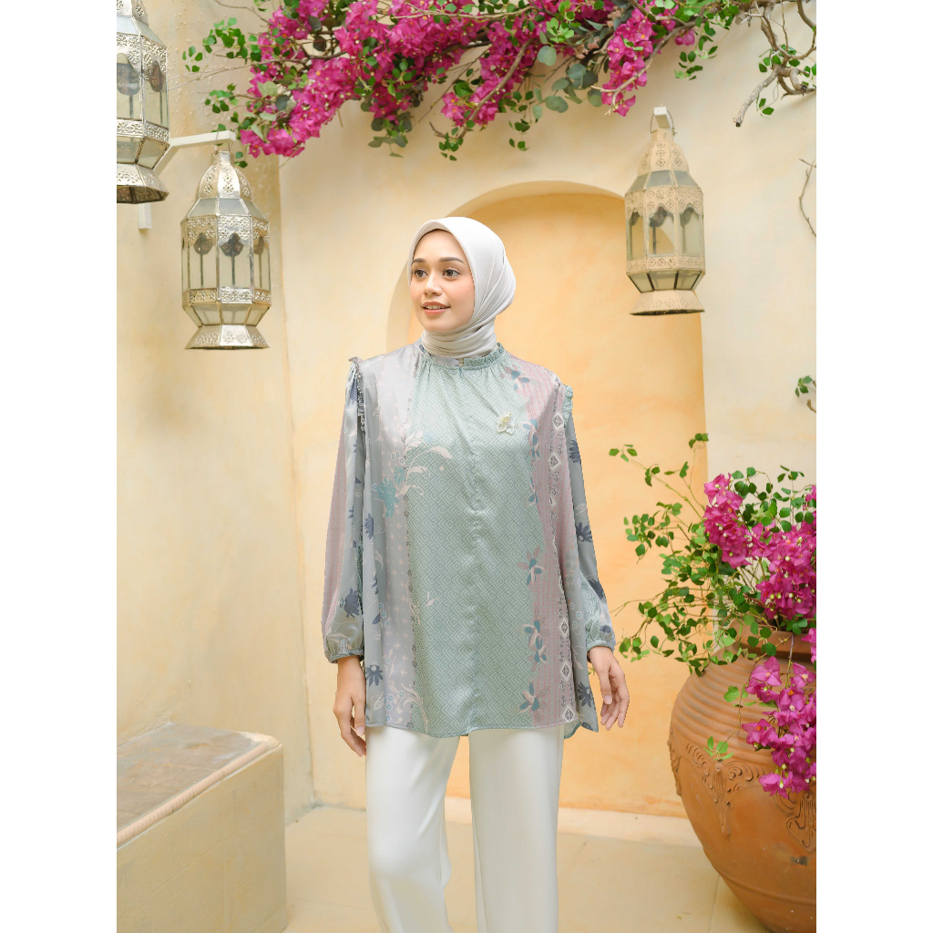 Lights.clo - Sharqi Blouse