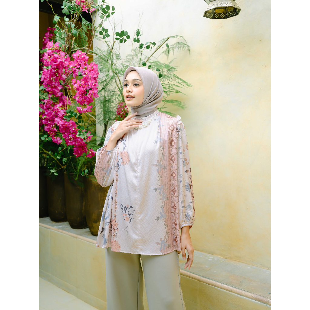 Lights.clo - Sharqi Blouse