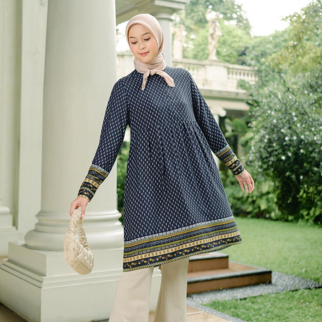 Lights.clo - Rumi Tunic