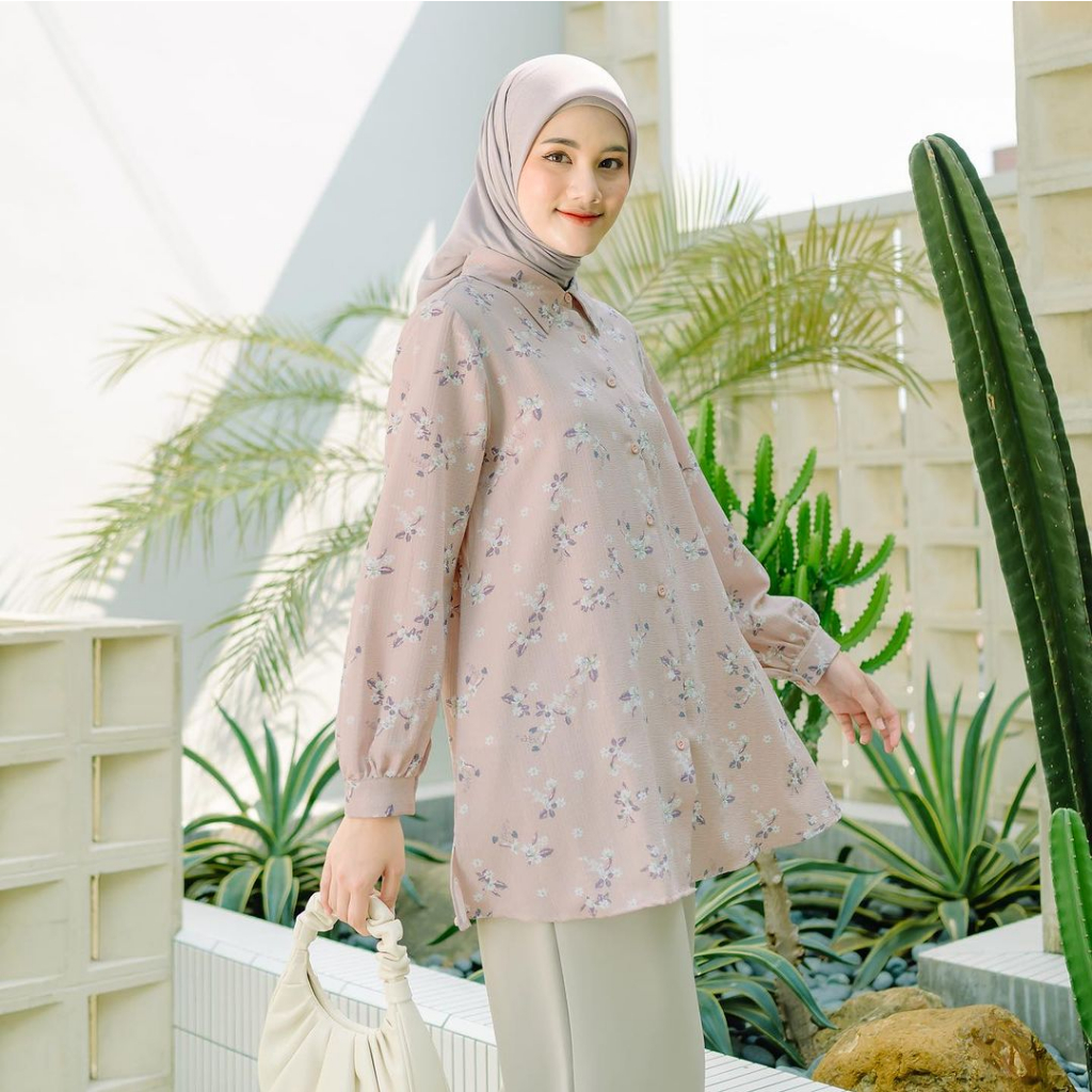 Lights.clo - Ganeeta Blouse