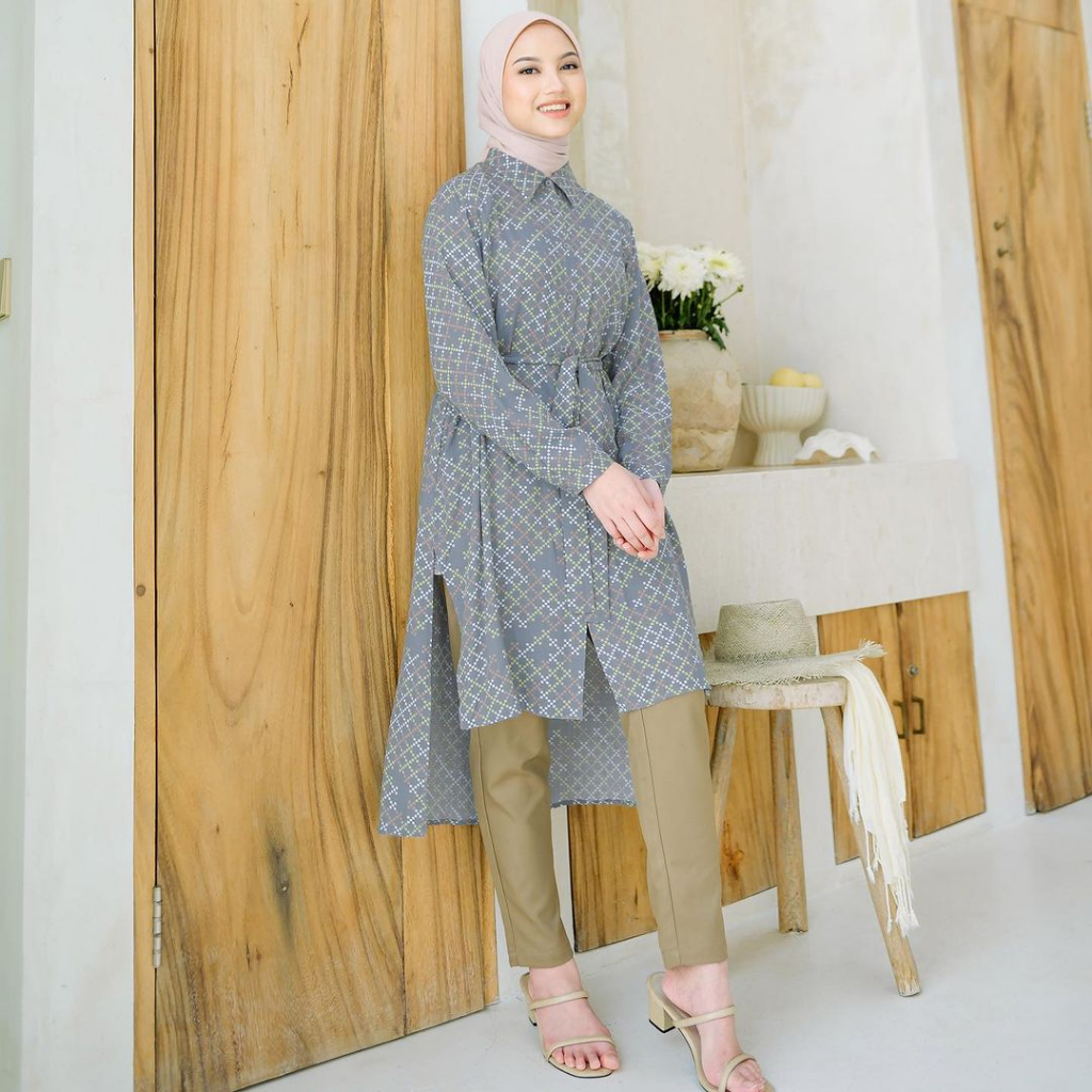 Lights.clo - Gaia Long Tunic