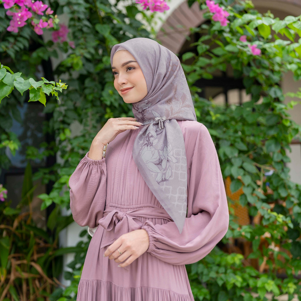 Lights.clo - Seline Scarf