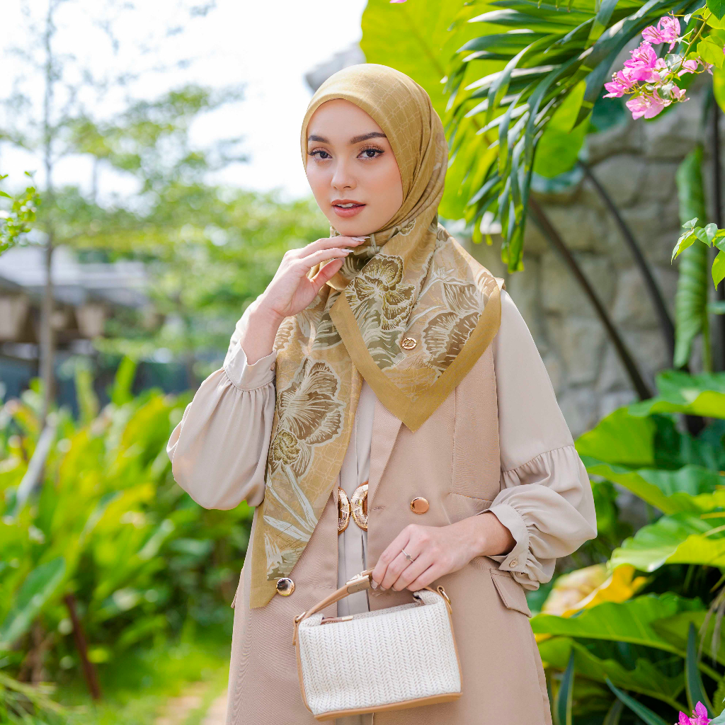 Lights.clo - Merva Scarf