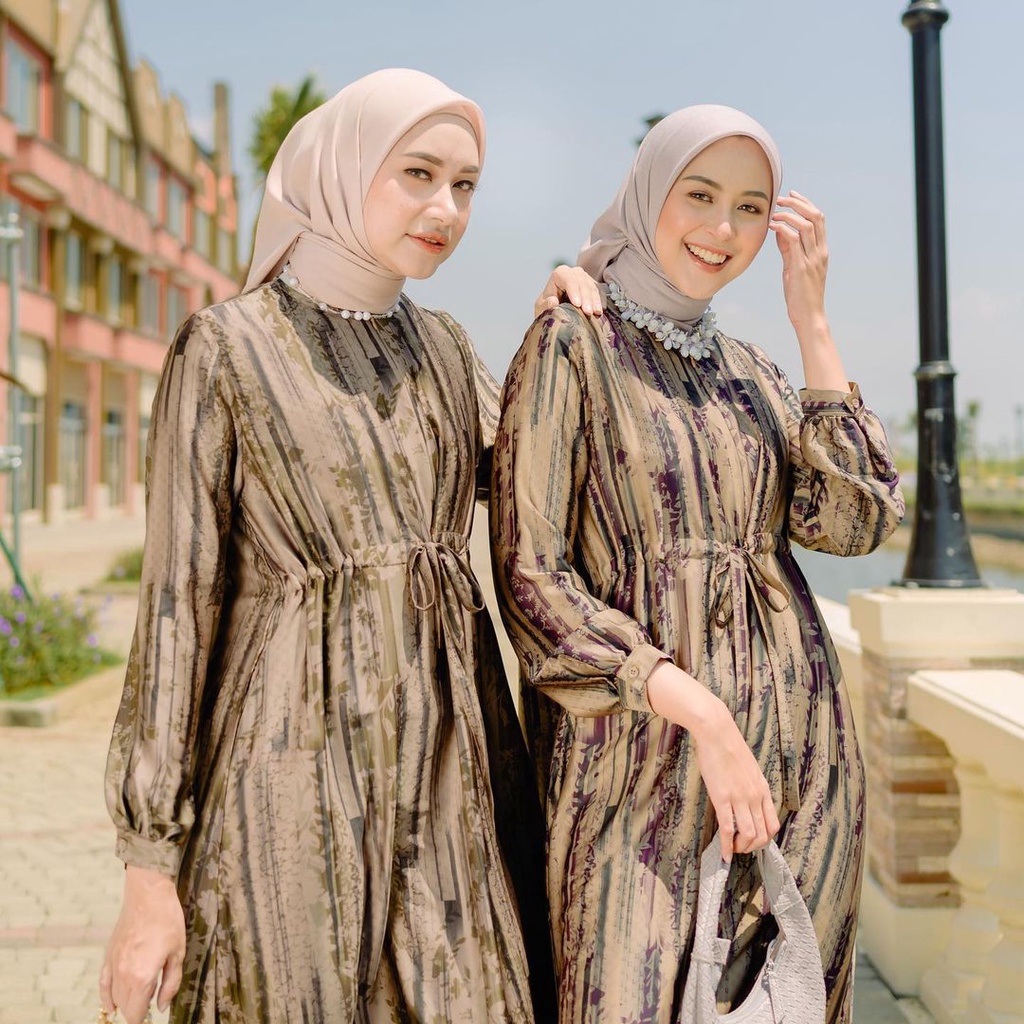 Lights.clo - Savanna Dress