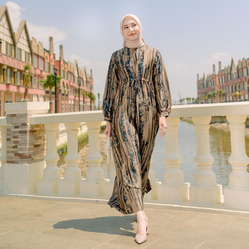 Lights.clo - Savanna Dress