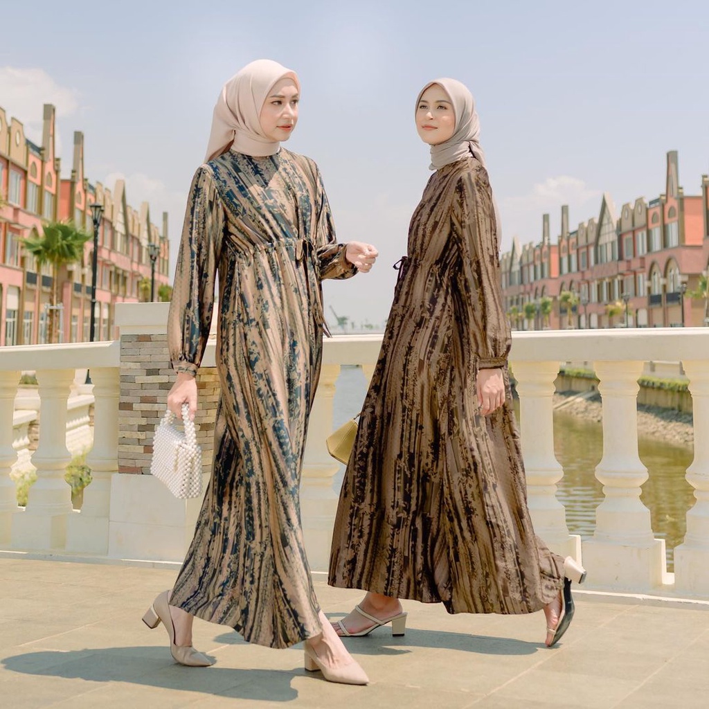 Lights.clo - Savanna Dress