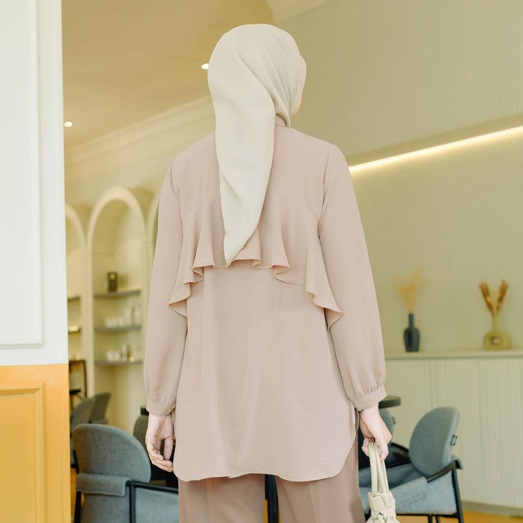 Lights.clo - Selena Blouse