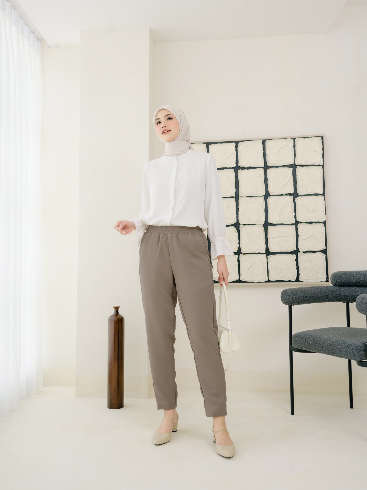 Lightsclo - Daily Pants Raya Series