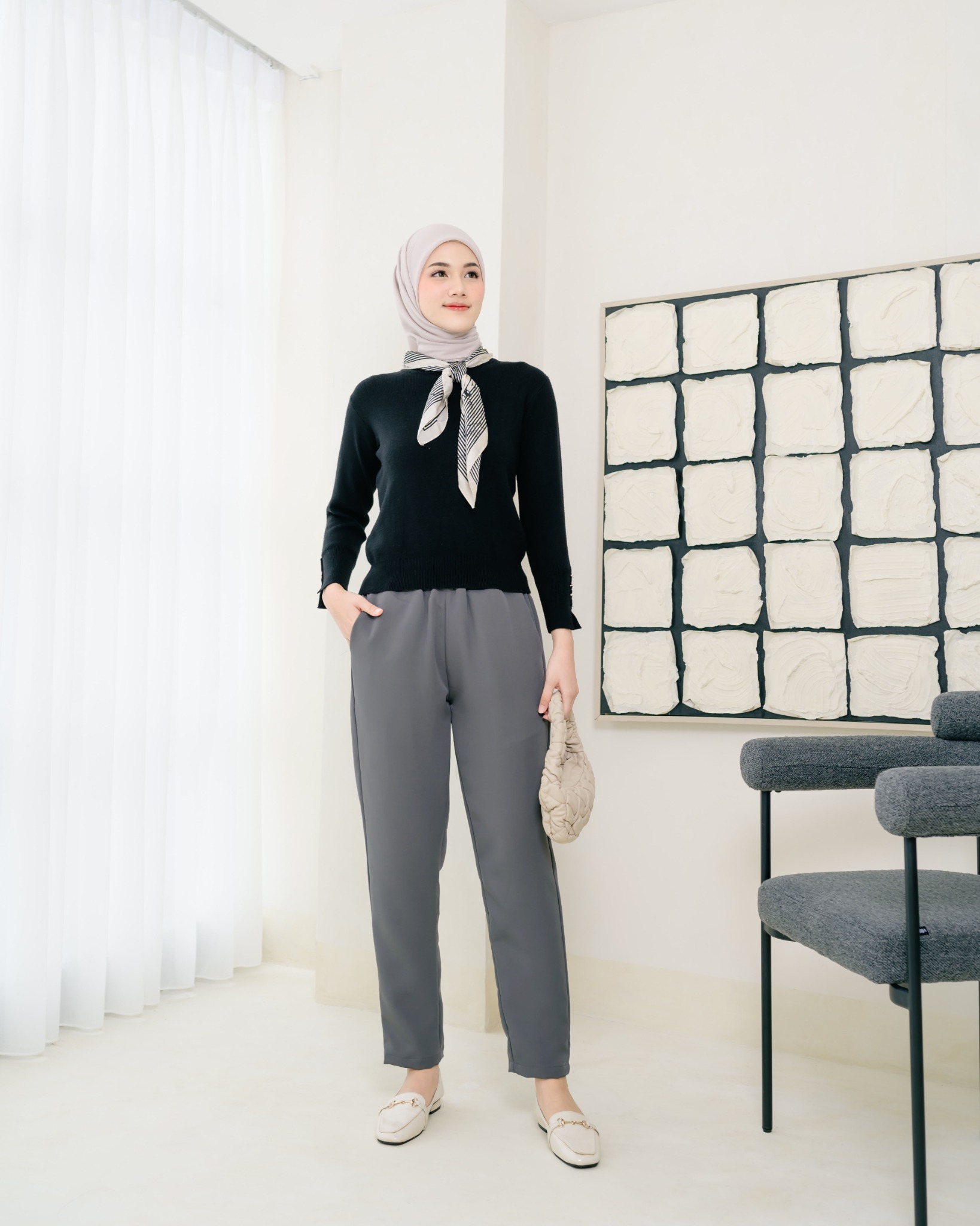 Lightsclo - Daily Pants Raya Series