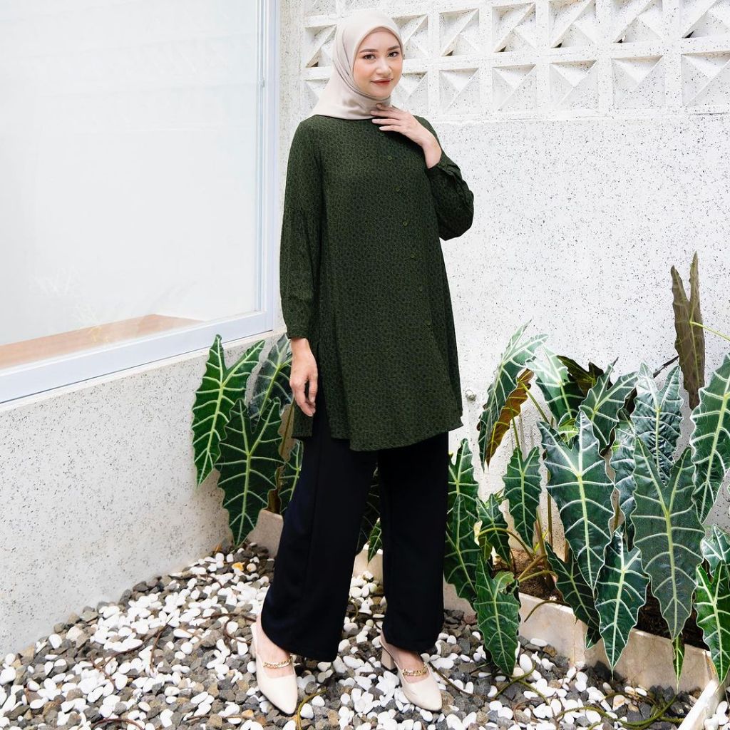 LIGHTSCLO - Aruna Tunic