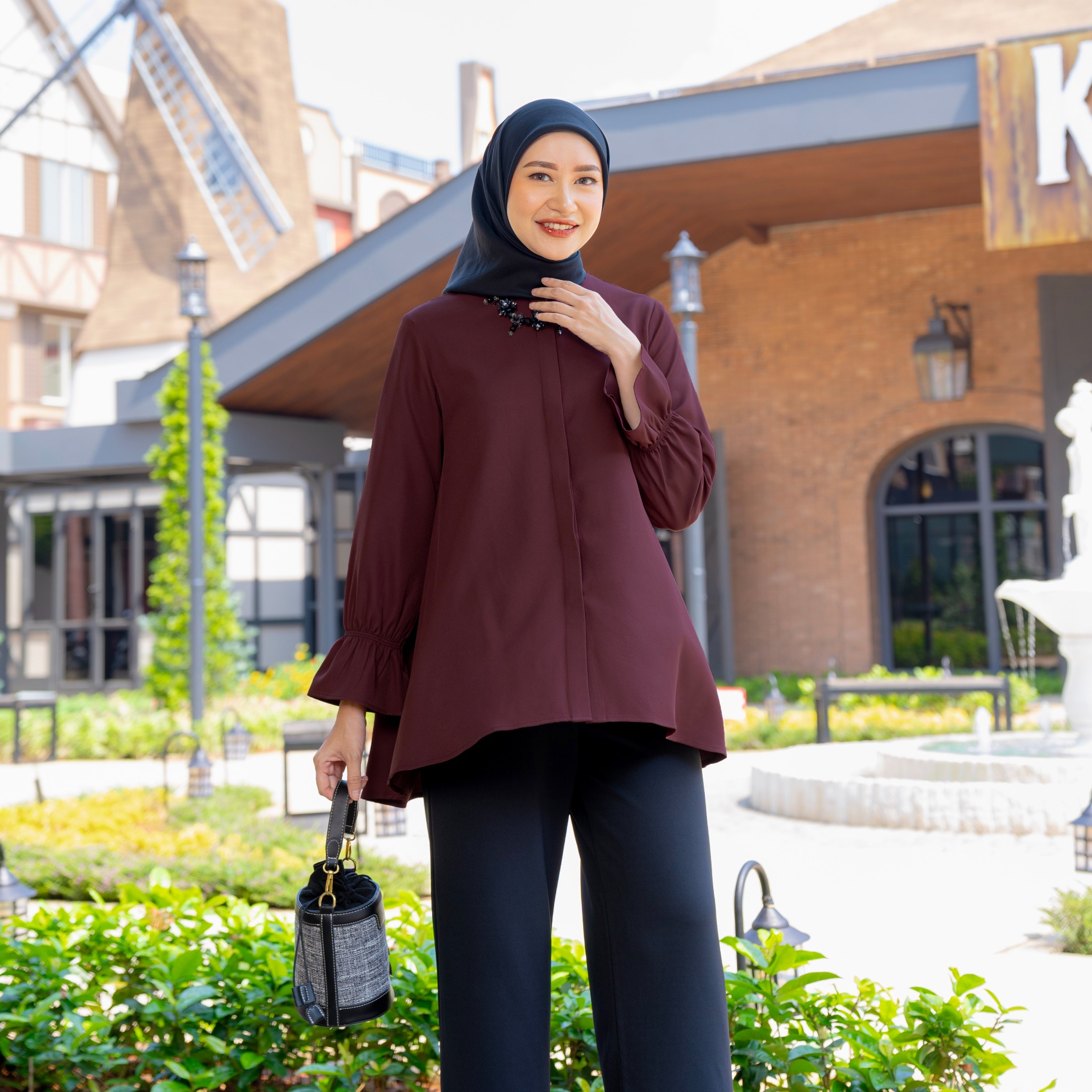 Lightsclo - Mozza Blouse
