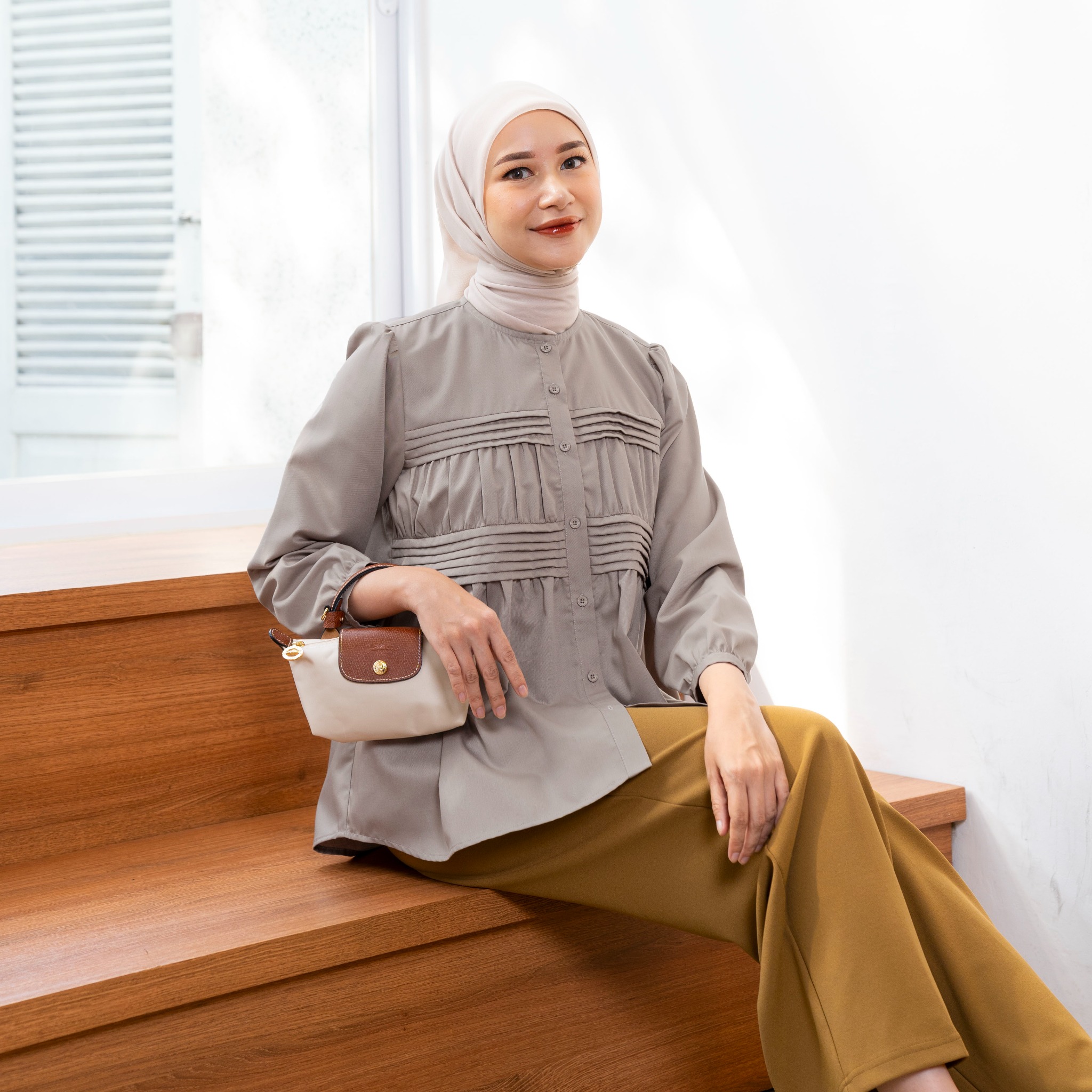 Lightsclo - Ghea Blouse