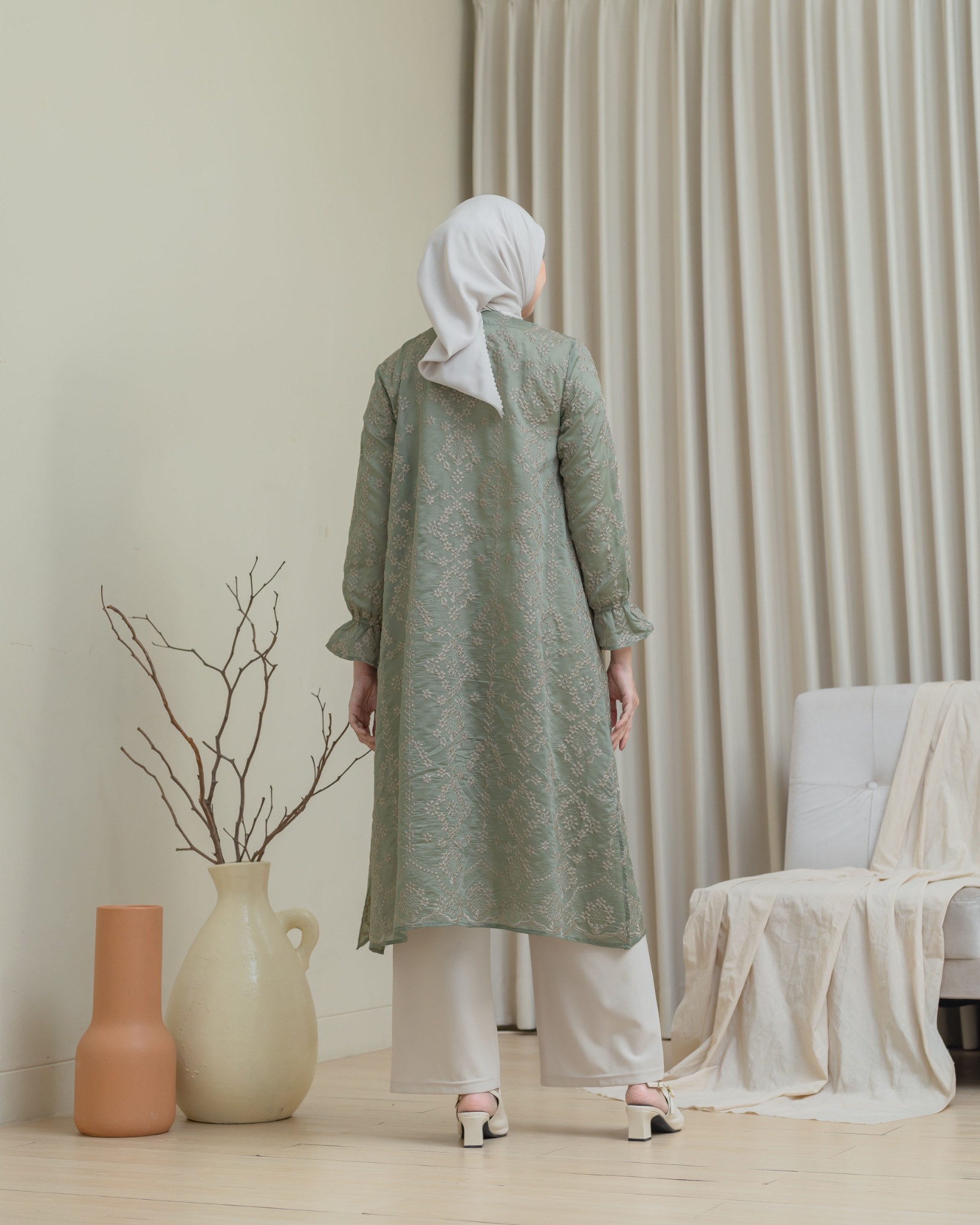 Lightsclo - Adaleine Tunic