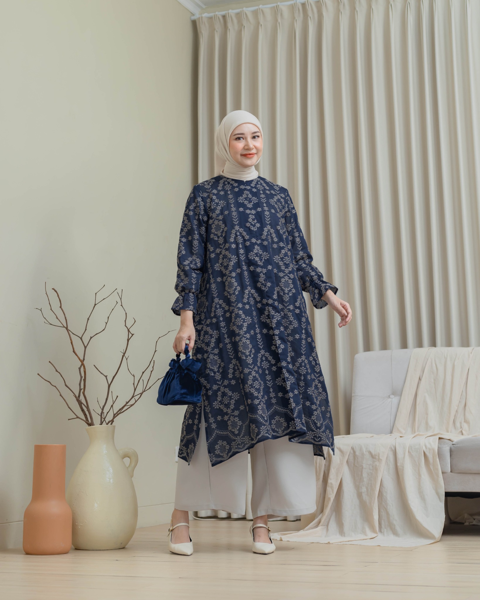 Lightsclo - Adaleine Tunic