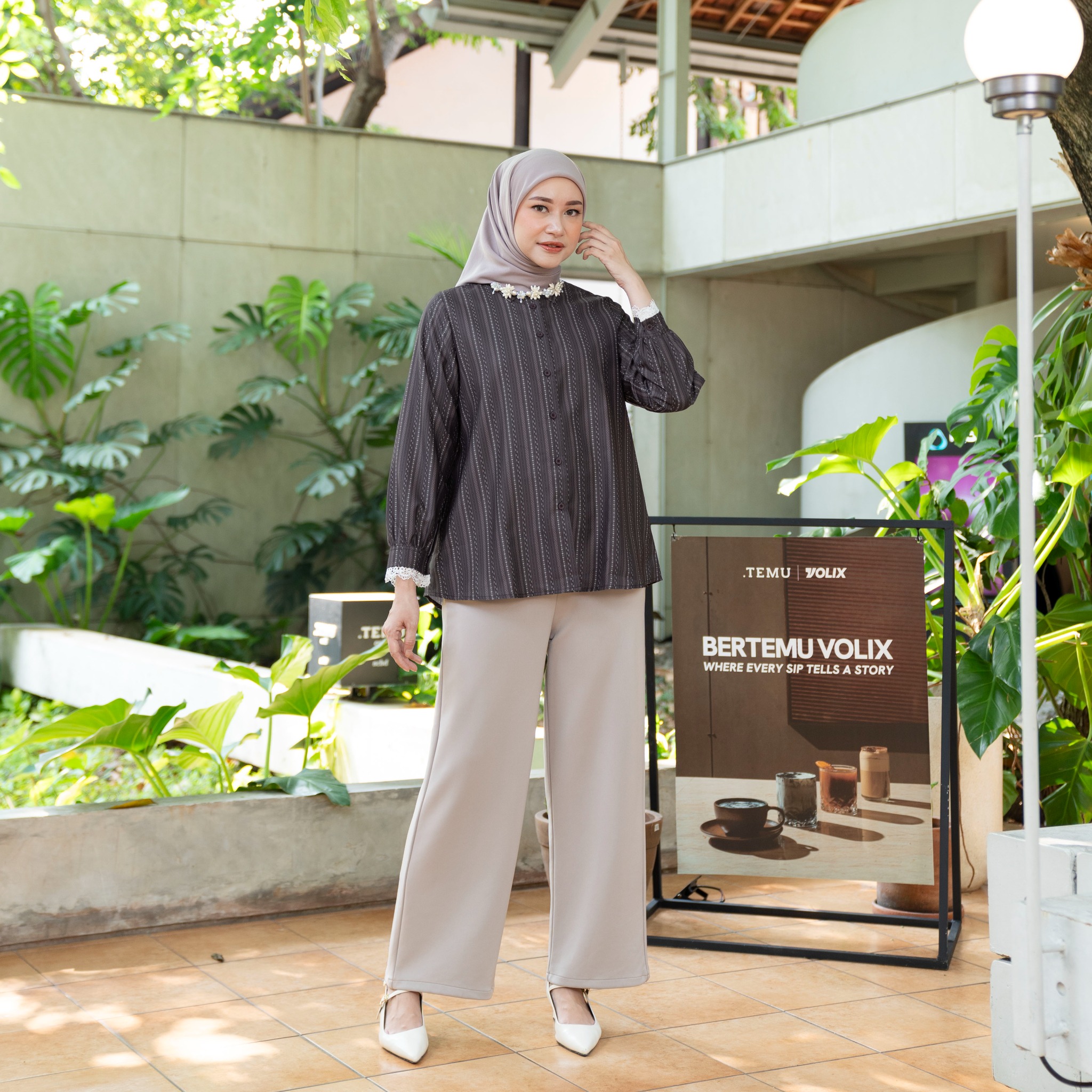 Lightsclo - Isyana Shirt