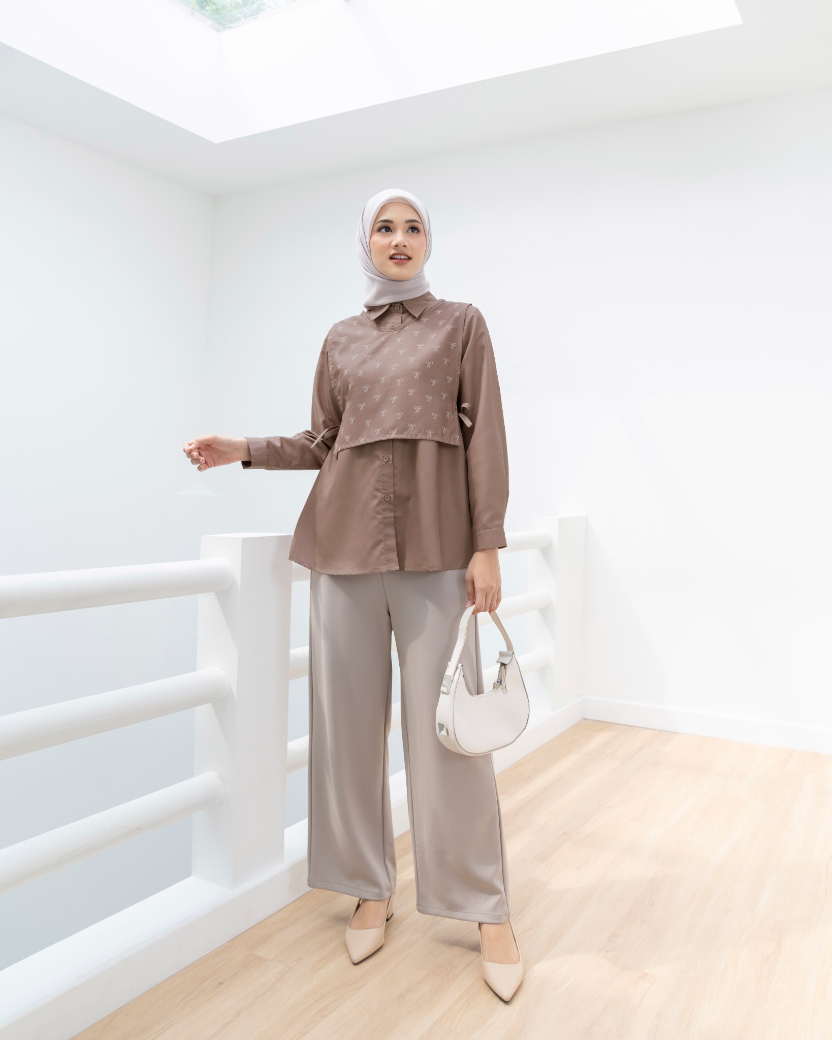 Lightsclo - Camia Blouse