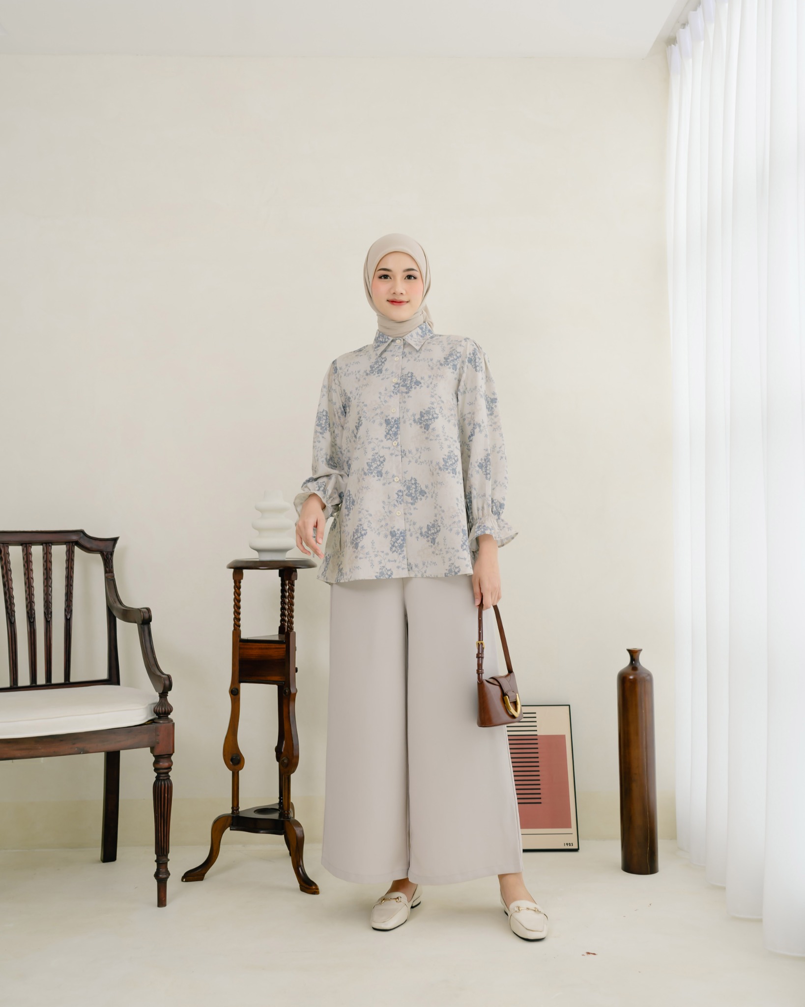 Lightsclo - Freesia Blouse