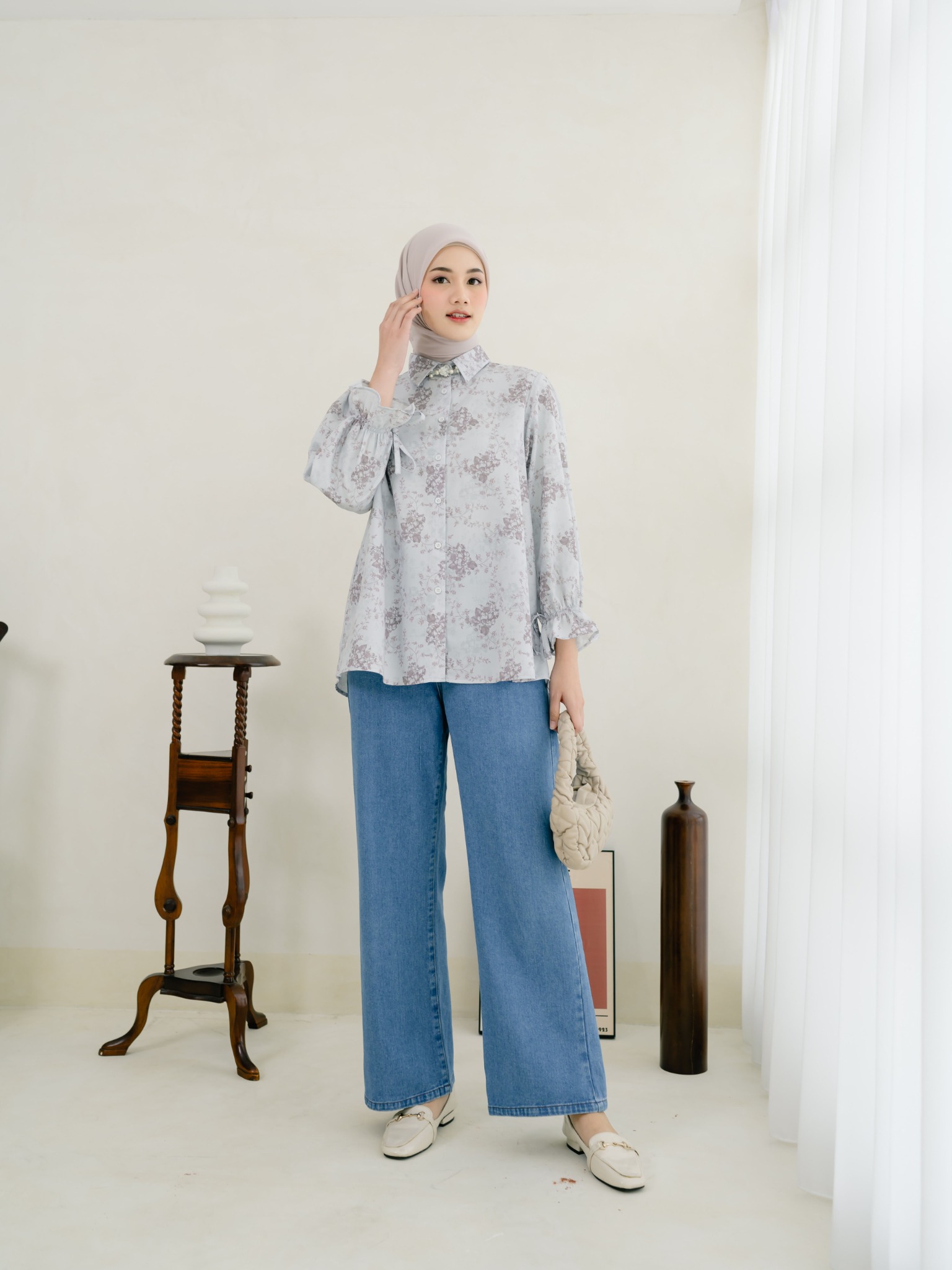 Lightsclo - Freesia Blouse