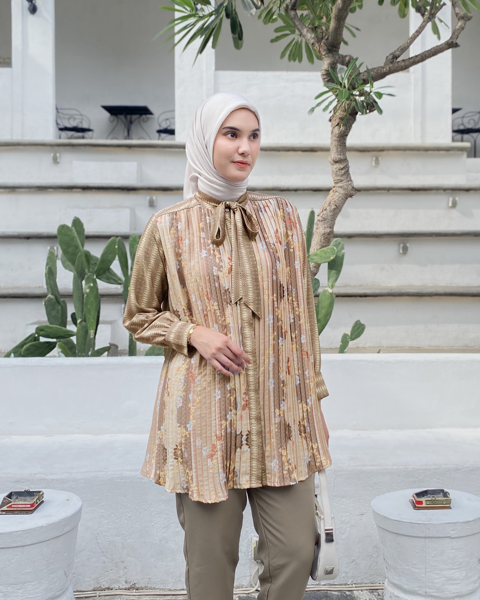 Lightsclo - Hafsah Tunic