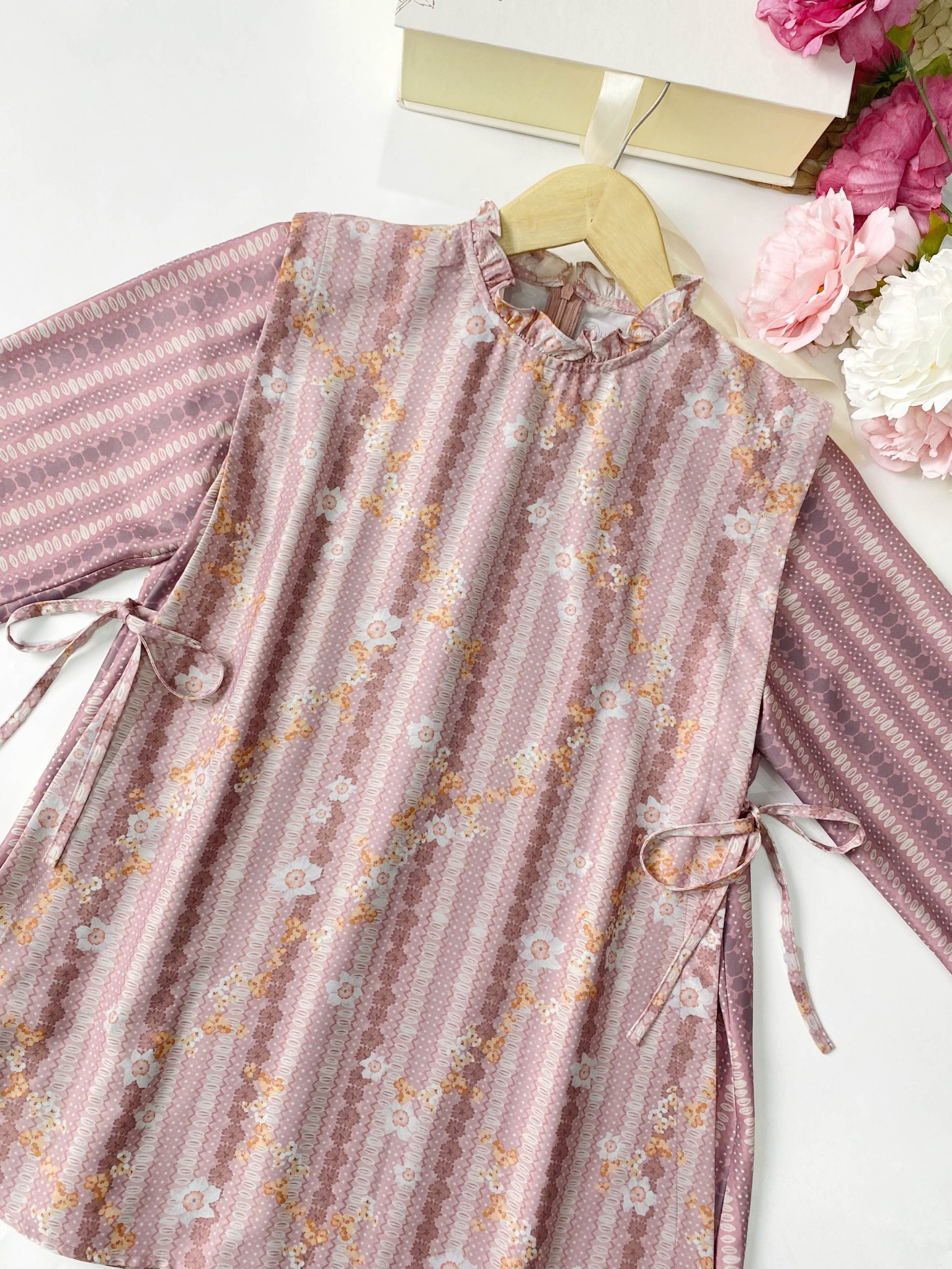 Lightsclo - Hafsah Blouse